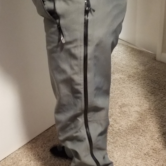 Overalls - Picture 5 of 8